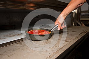Deep Dish Chicago Style Pizza Oven