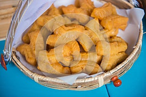 Deep-fried dough stick