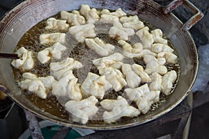 Deep-fried dough stick