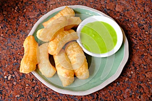 deep-fried dough stick with pandan thai custard