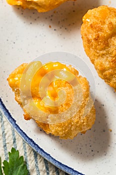 Deep Fried Macaroni and Cheese Bites