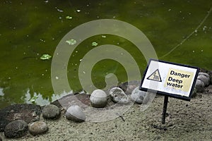 Deep water danger sign London zoo