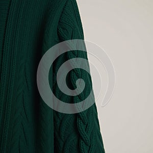Deepforest green cable knit texture