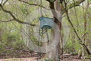 Deer culling high seat