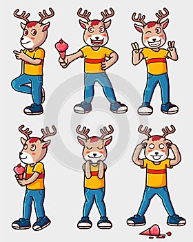 Deer mascot with ice cream Premium Vector