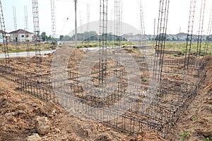 Deform bar, steel structure.