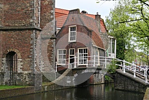 Delft House