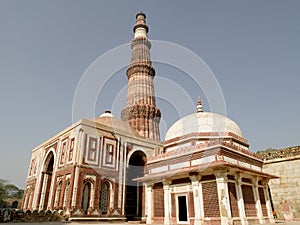 Delhi Qutab Minaret photo