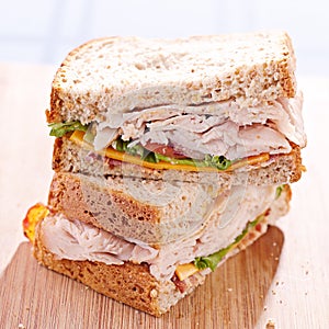 Deli turkey club sandwhich