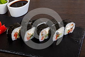 Delicios sushi roll