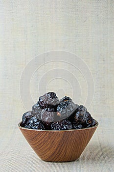 Delicious ajwa dates ( kurma nabi ) or Prophet\'s Dates, sweet dried dates