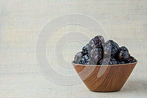 Delicious ajwa dates ( kurma nabi ) or Prophet\'s Dates, sweet dried dates