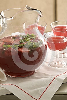 Delicious fruit punch, served for three