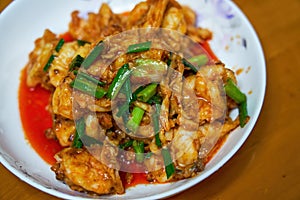 A delicious home-cooked dish, deep-fried shrimp balls