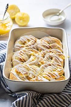 Delicious lemon curd buns with icing