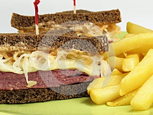 Delicious Reuben Sandwich
