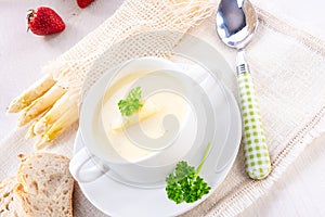 Delicious white asparagus cream soup