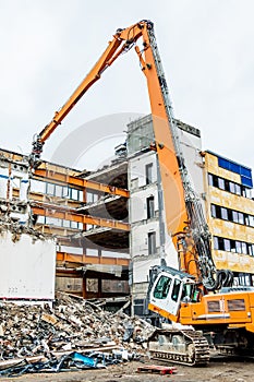 Demolition of an office building