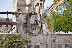 Demolition of the storage building of the Boellberger MÃ¼hle