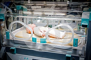 Demonstration of baby incubator