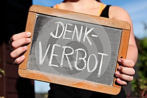 DENKVERBOT