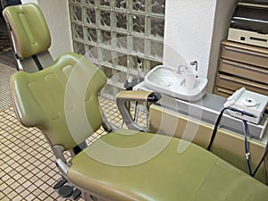 Dental chair