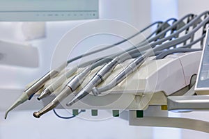 Dental clinic and dental instruments