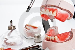 Dental lab articulator, equipments for denture