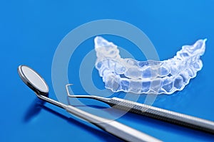 Dental tools and zircon dentures - Ceramic veneers - lumineers