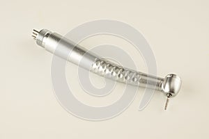 Dental turbine handpiece