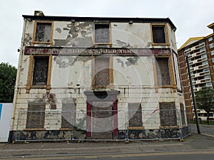 Derelict abandoned pub in wakefield england
