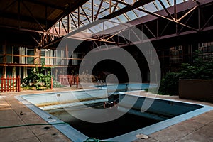 Derelict Swimming Pool - Abandoned Sheraton Motor Inn / Days Inn - Pennsylvania