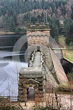 Derwent reservoir dam