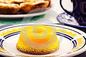 dessert made with eggs, called in Brazil as quindim and in Portugal as Brisa de Lis, a tasty yellow sweet