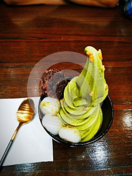 Dessert Matcha Ice Cream