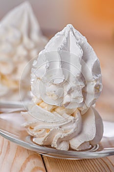 Dessert (meringue, whipped cream, ice cream)