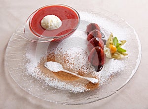 Dessert with strawberrie