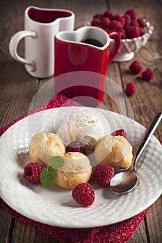 Dessert with Vanilla Ice Cream and Puff pastry filled with dairy creamam