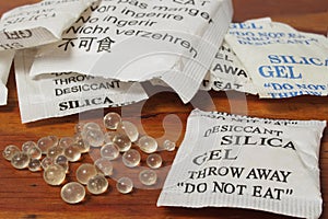 Dessicant, silica gel