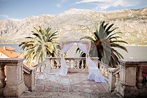Destination wedding arch