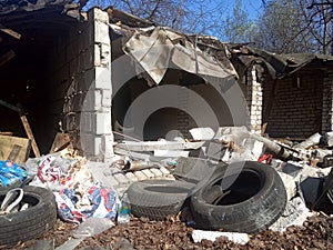 Destroyed building, earthquake, pile of rubble, debris, landfill