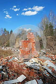 The destroyed building in the territory of the disbanded military unit