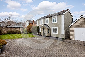 Detached traditional cottage