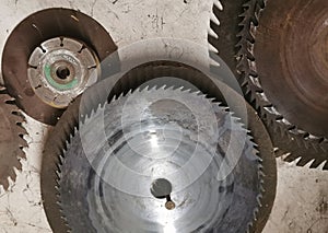 detail of circural wheels