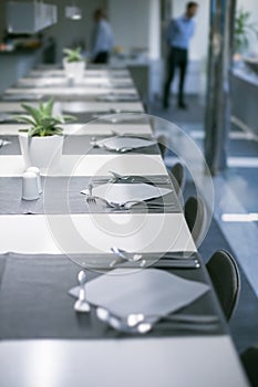 Detail of an empty table at the restaurant