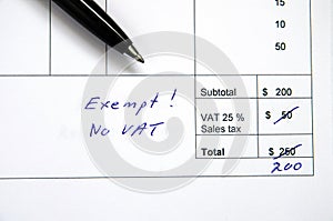 Incorrect invoice, VAT exempt photo