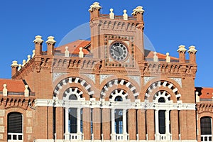 Aranjuez railway station building photo