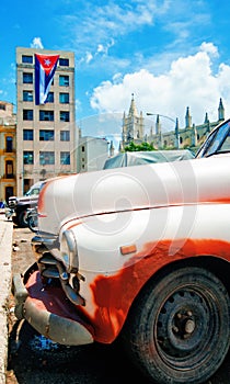 Detail of old american car in Old Havana street