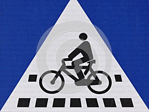 Detail of a pedestrian and bicycle crossing signal photo