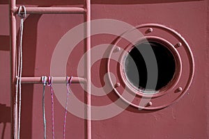 Detail ship